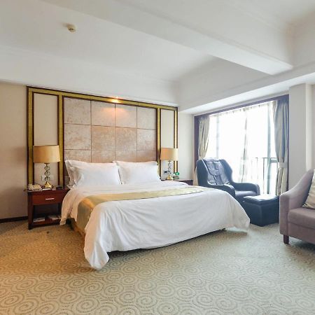 Perthden Hotel Shenzhen Bagian luar foto