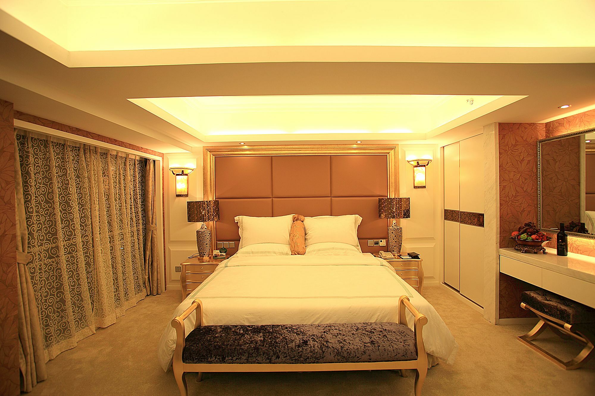 Perthden Hotel Shenzhen Bagian luar foto