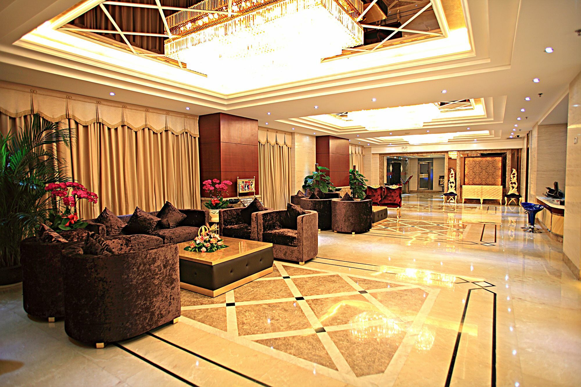 Perthden Hotel Shenzhen Bagian luar foto