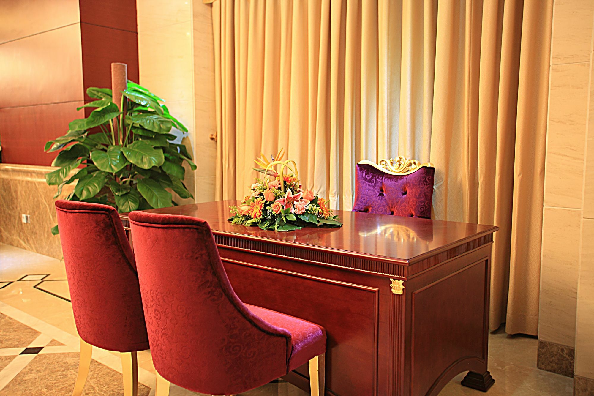 Perthden Hotel Shenzhen Bagian luar foto