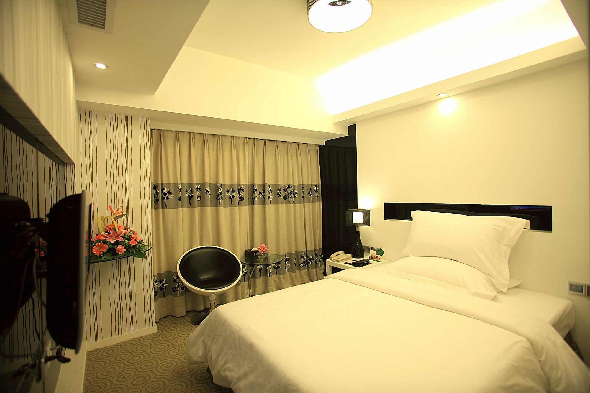 Perthden Hotel Shenzhen Bagian luar foto