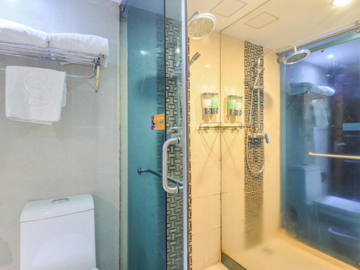 Perthden Hotel Shenzhen Bagian luar foto