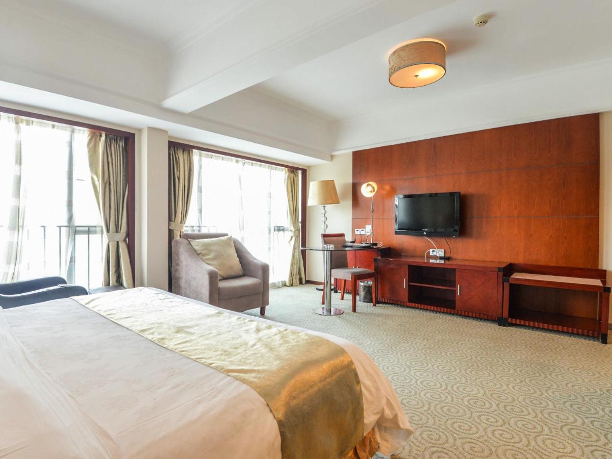 Perthden Hotel Shenzhen Bagian luar foto